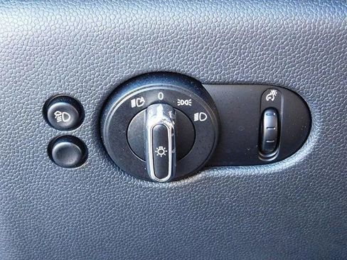 Used 2023 MINI Cooper S image 24