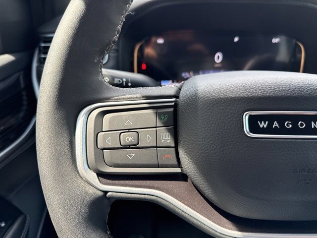 Used 2024 Jeep Wagoneer 4WD w/ Convenience Group I image 20