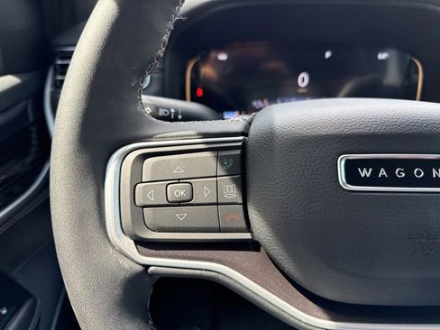 Used 2024 Jeep Wagoneer 4WD w/ Convenience Group I image 20