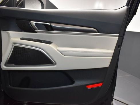 New 2025 Kia Telluride S image 14