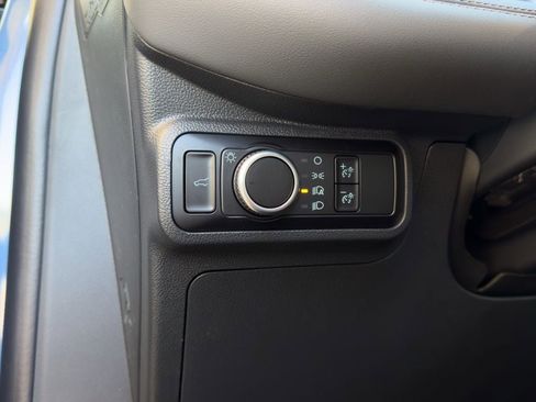 New 2026 Ford Explorer Active image 53