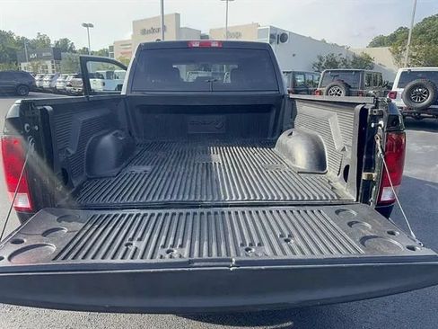 Used 2021 RAM 1500 Classic SLT AWD/4WD image 12
