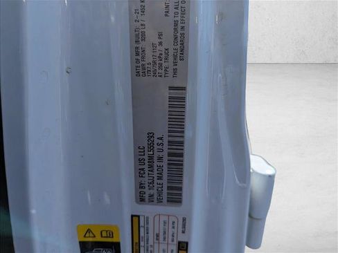 Used 2021 Jeep Gladiator Sport image 26