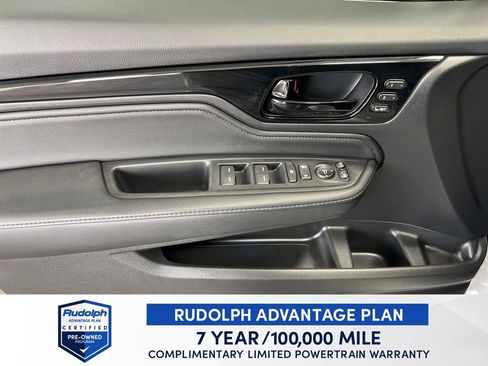 Certified 2025 Honda Odyssey Elite image 11