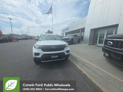Used 2023 Ford Explorer Timberline w/ Timberline Technology Package AWD/4WD image 2