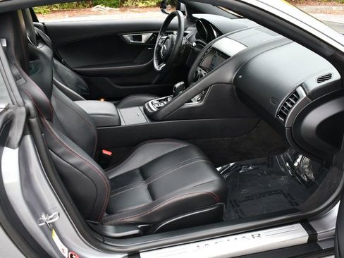 Used 2015 Jaguar F-TYPE Coupe image 45