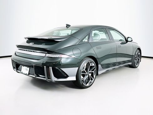 Used 2024 Hyundai Ioniq 6 SEL image 9