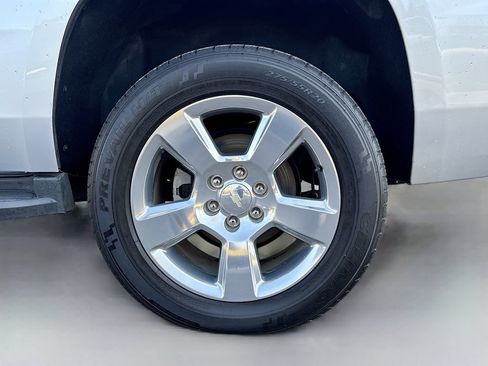 Used 2019 Chevrolet Tahoe LT w/ Texas Edition Package RWD image 11