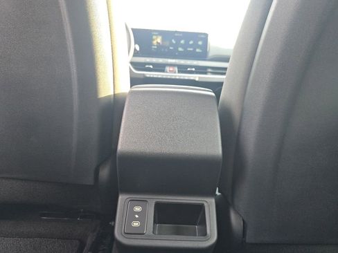 New 2025 Kia K4 LXS image 23