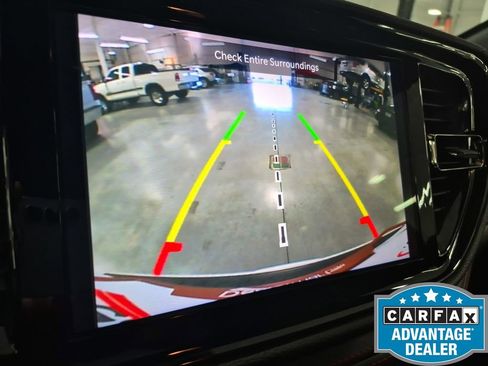 Used 2024 Dodge Durango GT RWD image 10