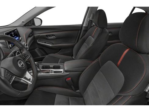 Used 2025 Nissan Sentra SR w/ SR Premium Package FWD image 9