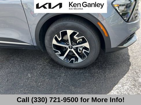 Certified 2023 Kia Sportage EX FWD image 22