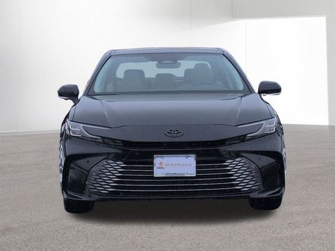 New 2026 Toyota Camry XLE image 2