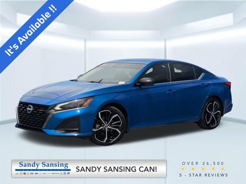 Used 2025 Nissan Altima 2.5 SR FWD image 1