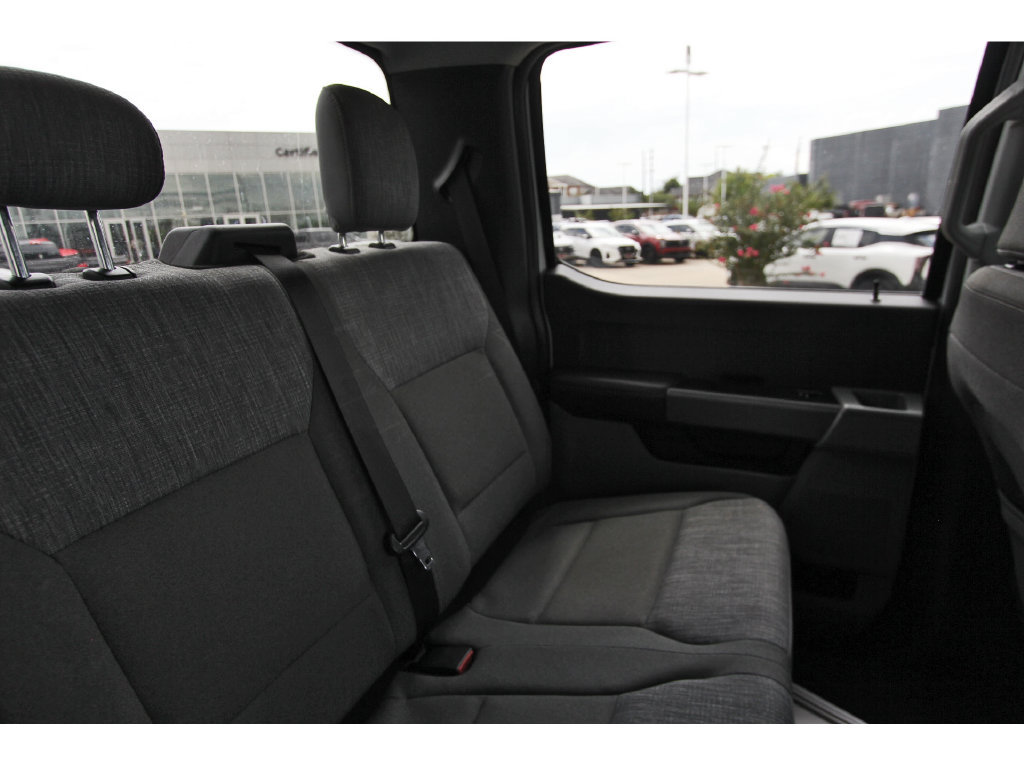 Used 2025 Ford F250 XLT w/ FX4 Off-Road Package AWD/4WD image 12