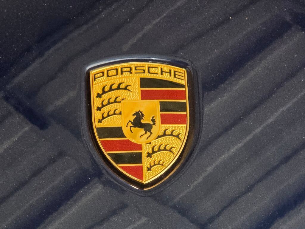 Certified 2025 Porsche 911 Turbo S AWD/4WD image 28