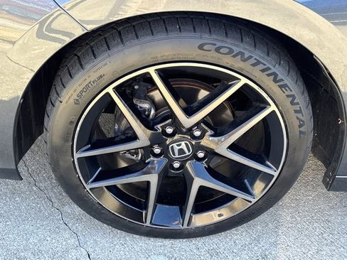 Used 2023 Honda Civic Sport Touring image 13