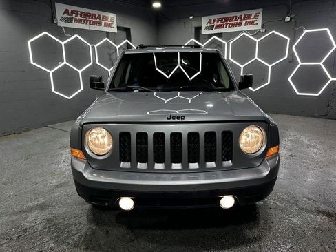 Used 2016 Jeep Patriot Sport w/ Power Value Group AWD/4WD image 9