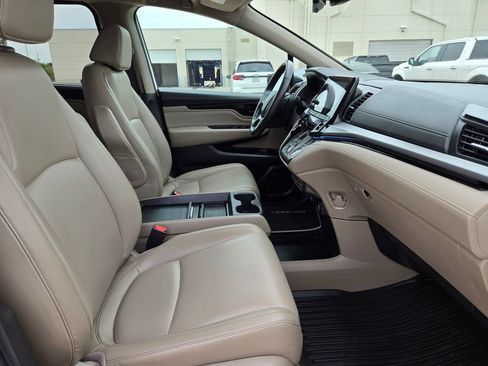 Used 2024 Honda Odyssey Touring image 26