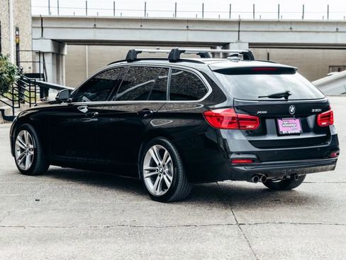 Used 2017 BMW 330i xDrive Wagon image 10