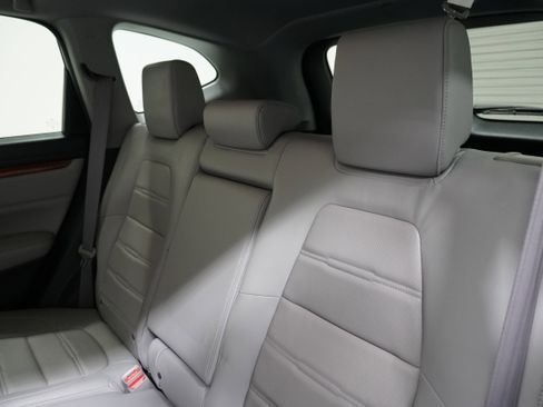 Used 2019 Honda CR-V Touring image 12