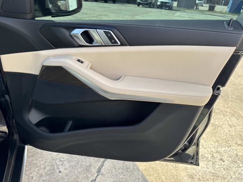 Used 2022 BMW X5 xDrive40i image 24