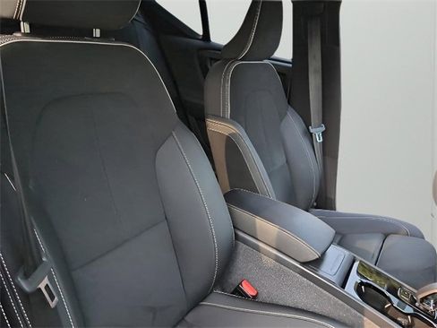 Used 2023 Volvo XC40 Recharge Ultimate w/ Protection Package Premier image 42