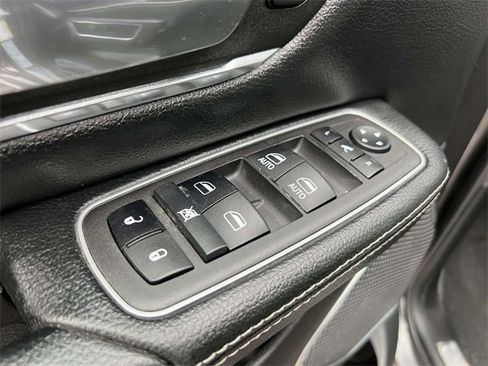 Used 2022 RAM 1500 Laramie image 19