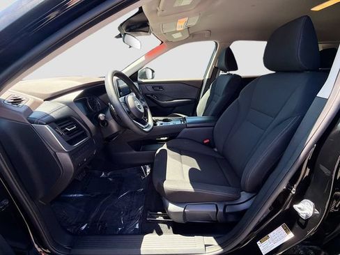 Used 2023 Nissan Rogue S FWD image 19