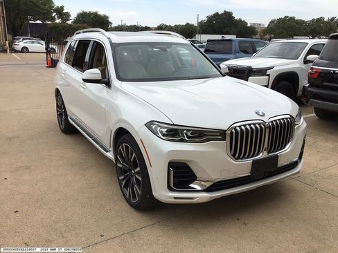 Used 2019 BMW X7 xDrive50i w/ Luxury Seating Package AWD/4WD image 4