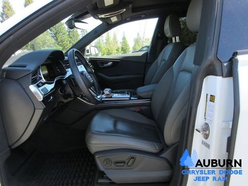 Used 2022 Audi Q8 Premium Plus AWD/4WD image 13