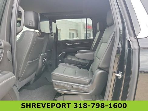 Certified 2021 GMC Yukon XL Denali w/ Denali Premium Package AWD/4WD image 26