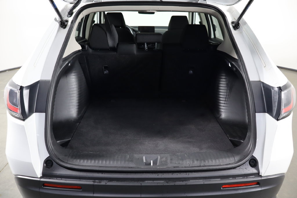 Used 2026 Honda HR-V LX image 16