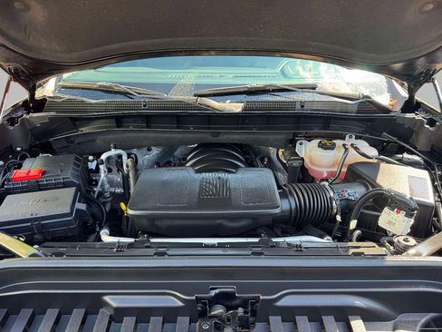 Used 2024 GMC Sierra 1500 SLT w/ SLT Premium Package image 24