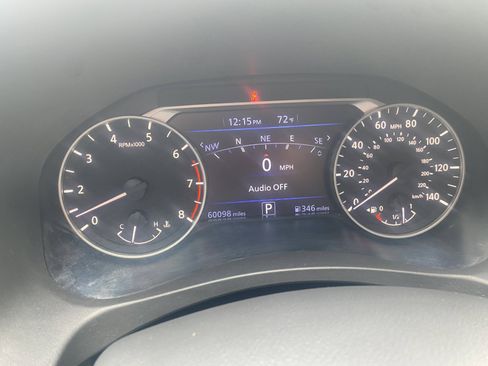 Used 2023 Nissan Altima 2.5 SR w/ SR Premium Package FWD image 10