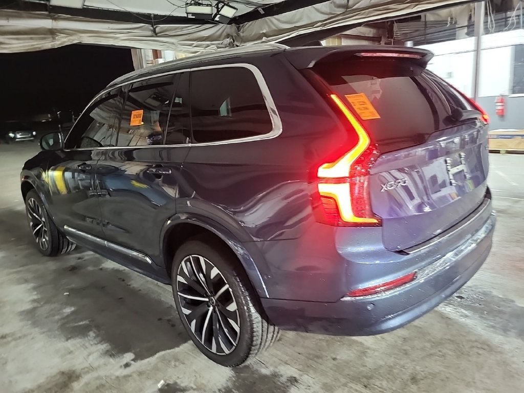 Used 2025 Volvo XC90 T8 Plus w/ Protection Package Premier AWD/4WD image 2