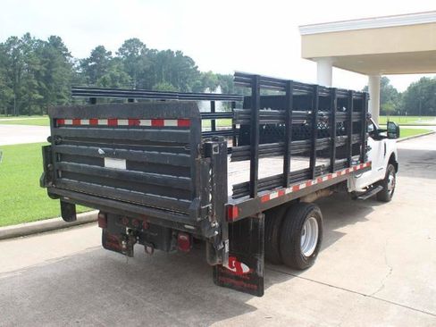 Used 2021 Ford F350 XL w/ Power Equipment Group AWD/4WD image 16