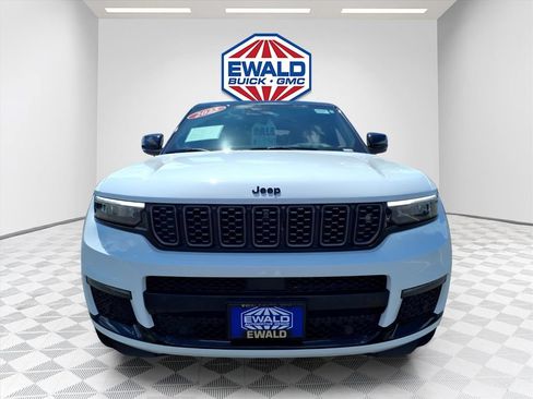 Used 2025 Jeep Grand Cherokee L Summit AWD/4WD image 8