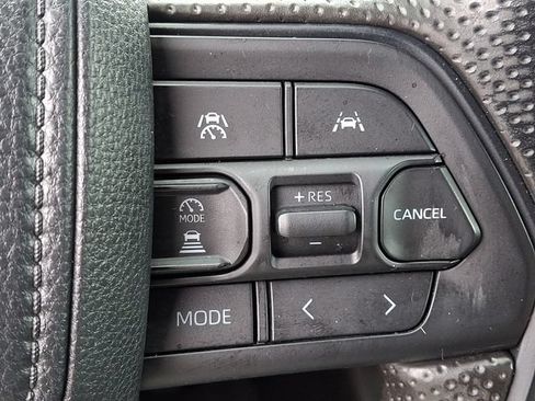 Used 2024 Toyota Tacoma SR5 AWD/4WD image 21