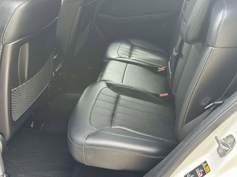 Used 2018 Mercedes-Benz GLE 350 w/ Premium 1 Package image 31