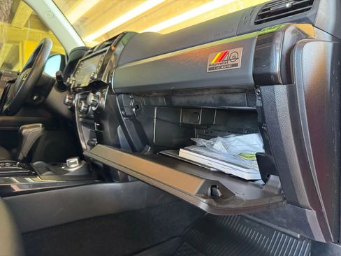 Used 2023 Toyota 4Runner 40th Anniversary SE image 29