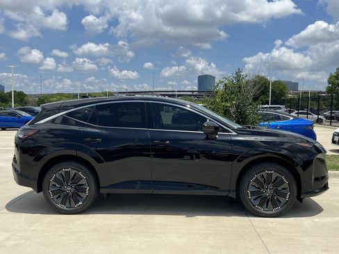 New 2026 Nissan Murano Platinum AWD/4WD image 3