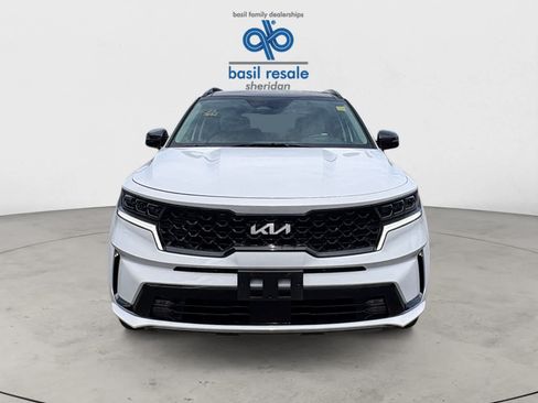 Used 2023 Kia Sorento SX AWD/4WD image 10