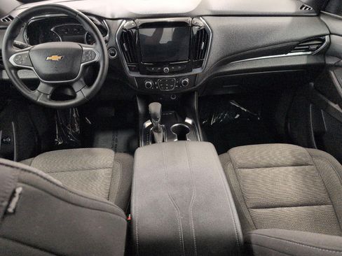 Used 2023 Chevrolet Traverse LT w/ Rear Camera Mirror Package AWD/4WD image 6