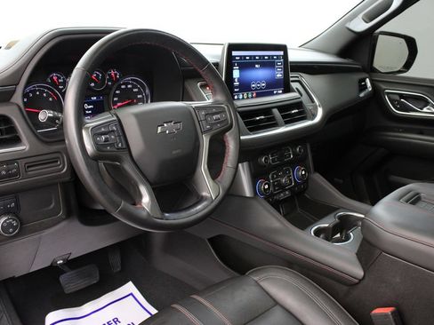 Used 2021 Chevrolet Tahoe RST w/ Luxury Package RWD image 16
