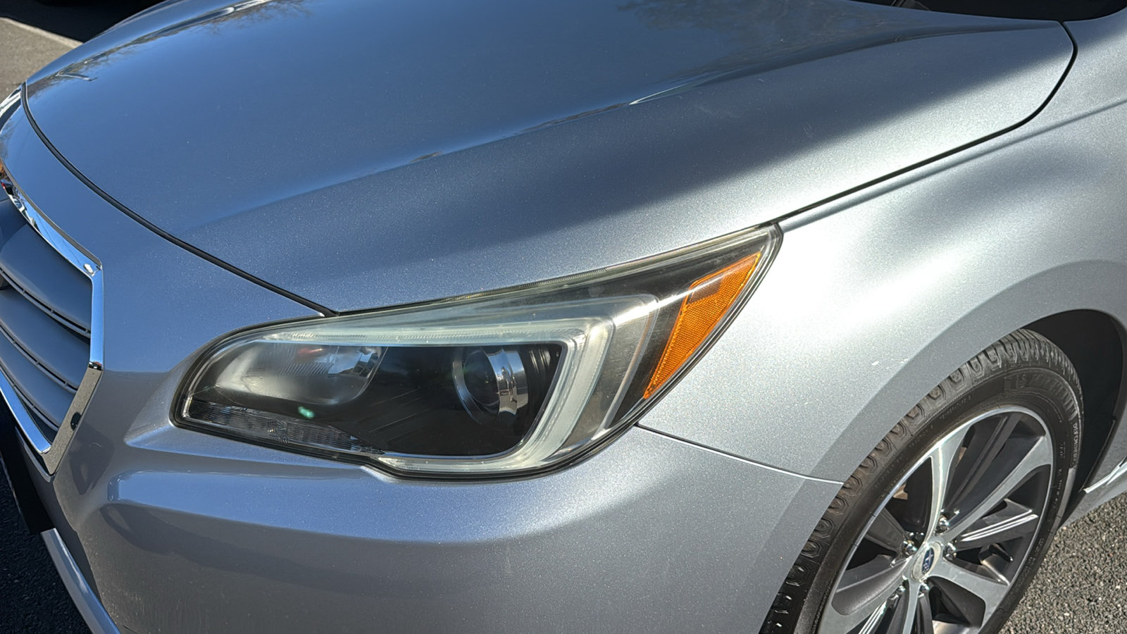 Used 2015 Subaru Legacy 2.5i Limited AWD/4WD image 8