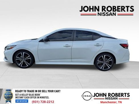 Used 2023 Nissan Sentra SR w/ Electronics Package FWD image 2