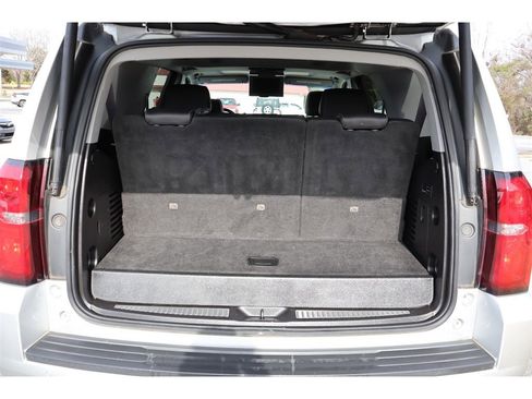 Used 2015 Chevrolet Tahoe LT image 21