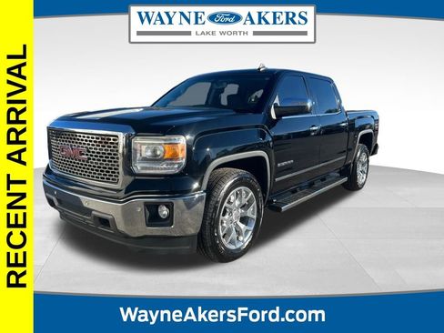 Used 2015 GMC Sierra 1500 SLT w/ SLT Crew Cab Value Package image 1