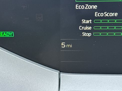 New 2026 Toyota Prius Plug-In Hybrid FWD image 26
